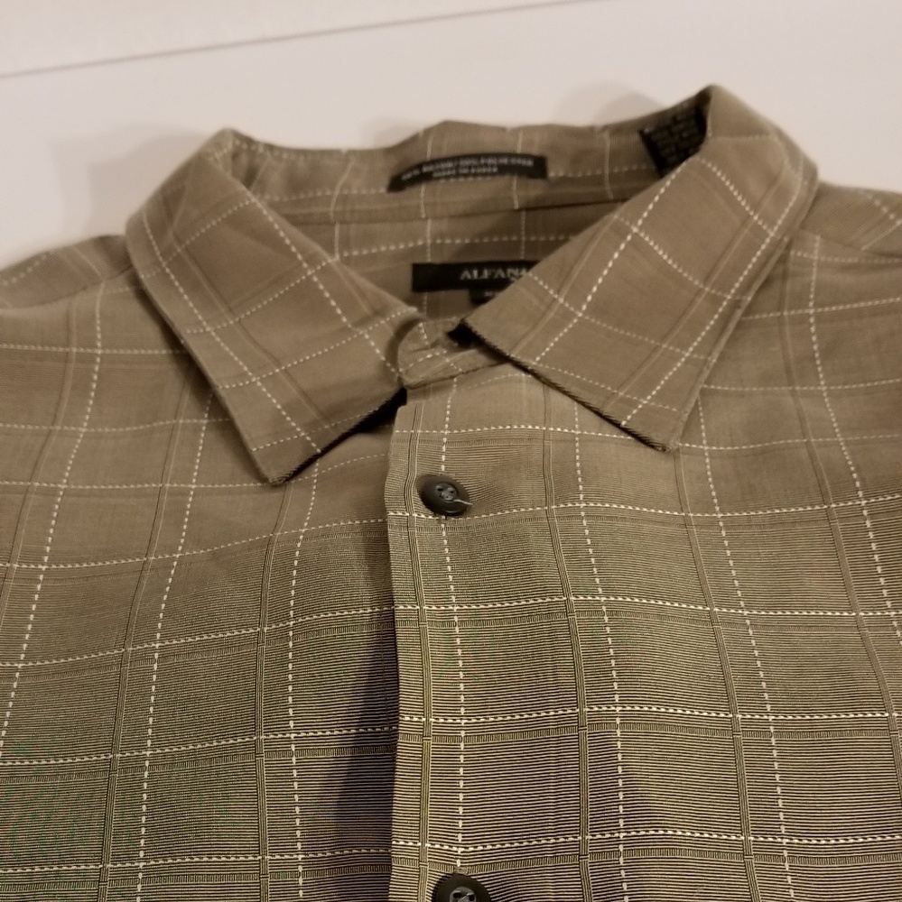 Men's casual shirt